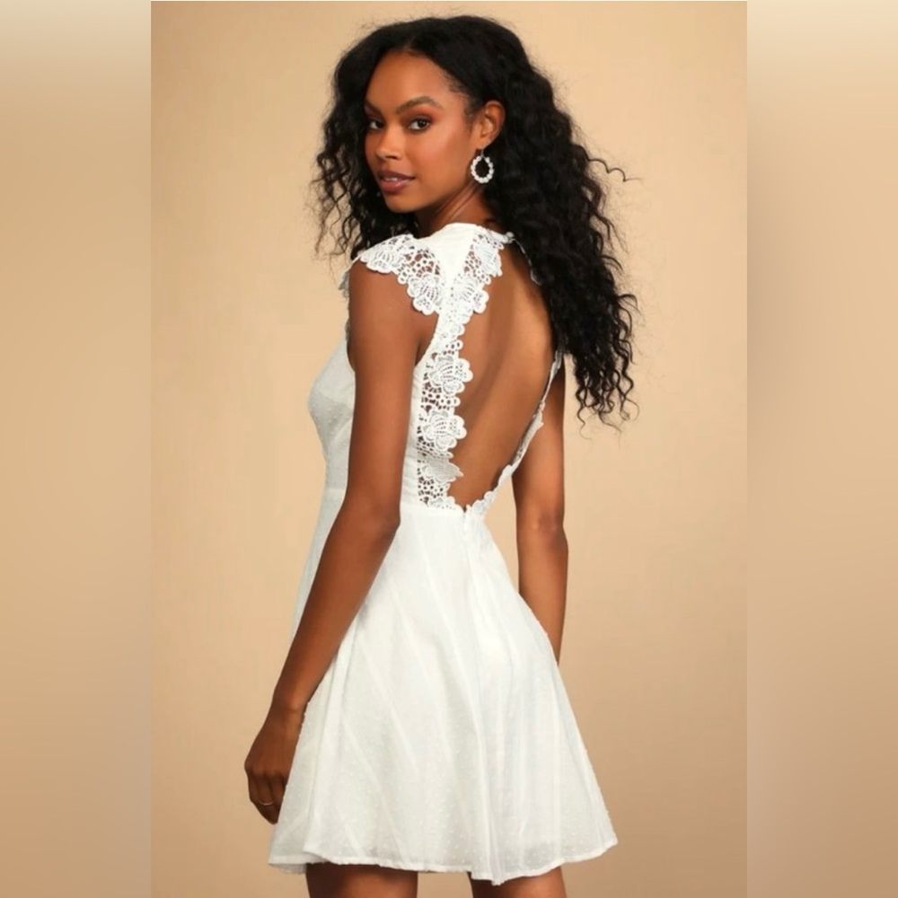 NWT Lulu’s White Swiss Dot Lace Backless Skater 100% Cotton Dress / Medium